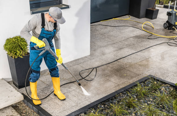 Best Industrial Pressure Washing in Brooktrails, CA